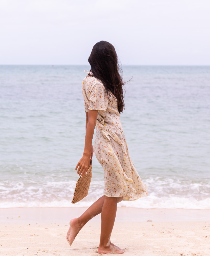 woman-beach-1